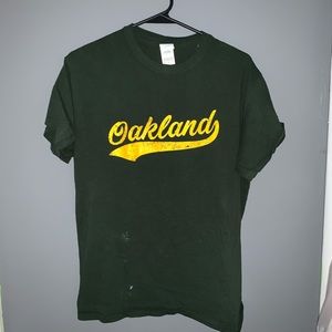 Unisex Size M Oakland Shirt